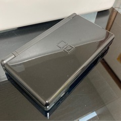 早い者勝ち　Nintendo DS Lite ブラック　美品　ポケモンカセット付き　ポケットモンスターの画像