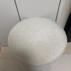 お譲り先決まりました。【Francfranc】 ジェムスツールホワイトの画像