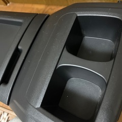 20ヴェルファイア コンソールボックスの画像