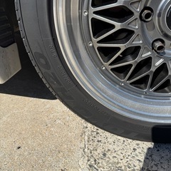 ハイエース18インチ中古タイヤ　TOYOH20車検対応
の画像