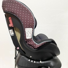 西松屋チャイルドシートの画像