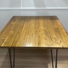 WTW ダブルティー ダイニングテーブルの画像