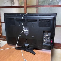 早い者勝ち　32インチテレビの画像