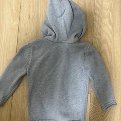 next baby パーカーの画像