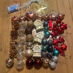 クリスマスツリー＆オーナメントの画像