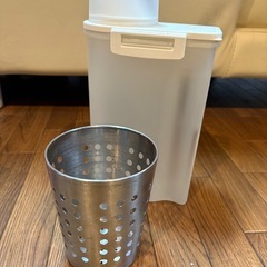 箸立て&米びつの画像