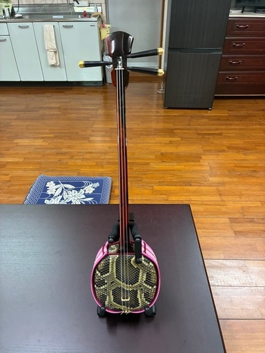 黒木三線 (のっち) 豊見城の弦楽器、ギターの中古あげます・譲ります