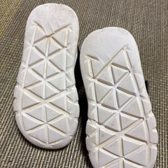 adidas キッズの画像