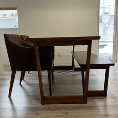 ダイニングテーブル　inZONE ACTUSの画像