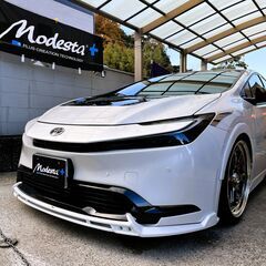 車に日本ではまだ珍しいセラミックコーティングを施工いたしま…