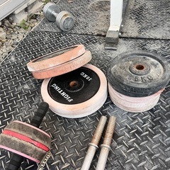 パワーラック、ダンベルセット
の画像