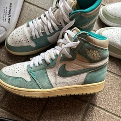 ナイキ ジョーダン1の画像