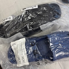 【現金決済　新品2足セット】サンダル　ブルー、ブラック　28センチの画像