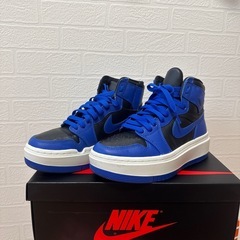 希望日時コメント必須💛NIKEジョーダン１ミドルの画像