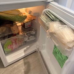 90Lcomfee冷蔵庫ニッヶ月使用だけの画像