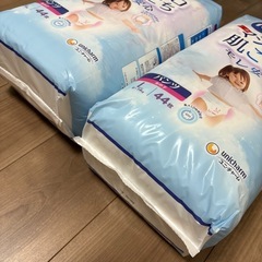 ムーニーマン　Lサイズ　女の子用　2パックの画像