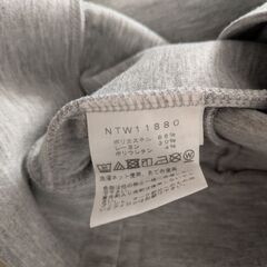 ノースフェイス　パーカーの画像