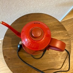 ブルーノ電気ケトルの画像