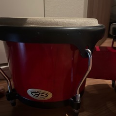 打楽器、スタンド付きの画像