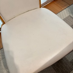 イス4脚セットの画像