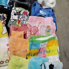 ミニタオル ハンカチ、ブランケットなど22点セットの画像