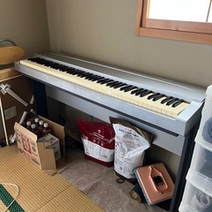 ヤマハ電子ピアノ P-70の画像