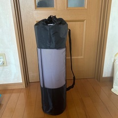 何かに使ってヨガマット入れるポーチの画像