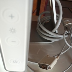 iMacなどアップルPCの画面をミラーリングや拡張するためのモニター（動作品）の画像