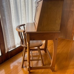 ライティングデスク椅子付きセットの画像