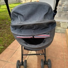 ピジョン　ベビーカーの画像