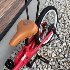 People キッズ自転車 レッド　
の画像