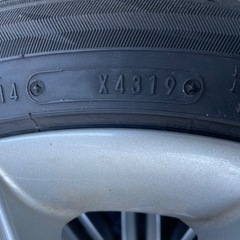 BMWホイールとスタッドレスタイヤの画像