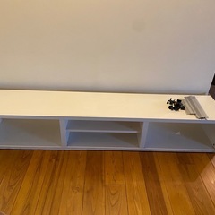 テレビボードの画像