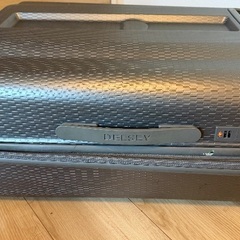 デルセー スーツケースの画像