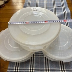 【無料！12/29まで】個数自由！タッパー、大きめ密閉容器 の画像