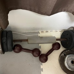 (セット)ダンベル　と プルアップマシン の画像