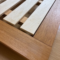 ダブルベッドフレーム　ベッドマットレス付きの画像