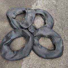 ブリヂストン　ジープサービス　6.50r16 チューブ付きの画像