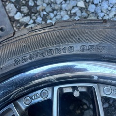 年末限定タイヤホイール4本セット235/40/R18バリ溝の画像