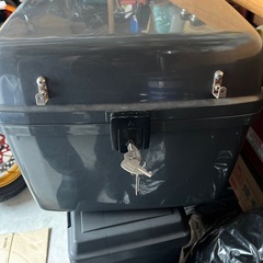 今月で、廃棄します‼️ホンダバイクボックスの画像