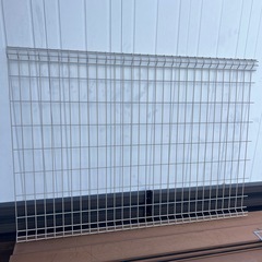 フェンス　グレーの画像