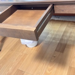 ダイニングテーブルベンチ付きの画像