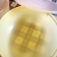 大サイズのタッパーウェア２個の画像