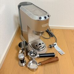 デディカ アルテ エスプレッソ・カプチーノメーカー ベージュ EC885J-BG ラテアートセットの画像