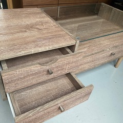 テーブル　ローテーブル　ガラステーブル　小倉北区の画像