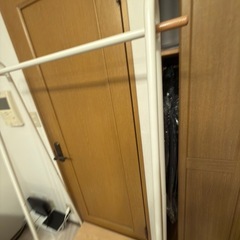 ハンガーラック＋吊り下げ収納｜一人暮らし・来客用にの画像