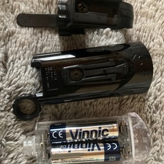 ⭕️ 自転車　LEDライト　キャットアイ　アーバン2 乾電池式の画像