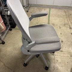 ¥0/09/オフィスチェア/肘掛け付き/椅子/グレーの画像