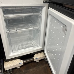 アイリスオーヤマ　23年　142リットルノンフロン冷凍冷蔵庫　IRSD-14A-Bの画像