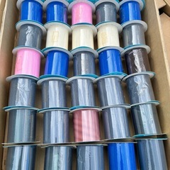 【日時指定】1月5日(月)縫製用の糸やリボンが大量にあるためお譲りします。の画像